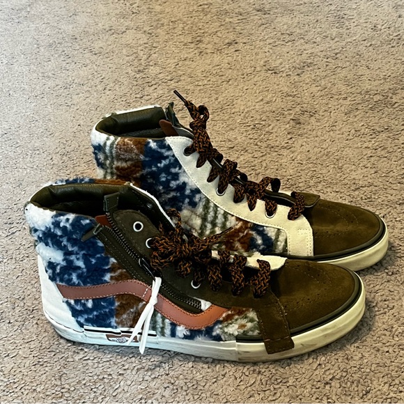 Vans SK8 Hi Reissue Cap Shoes Sneakers Mens Size 12